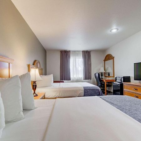 Econo Lodge Livingston Gateway To Yellowstone Exterior photo