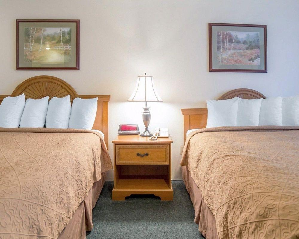 Econo Lodge Livingston Gateway To Yellowstone Exterior photo